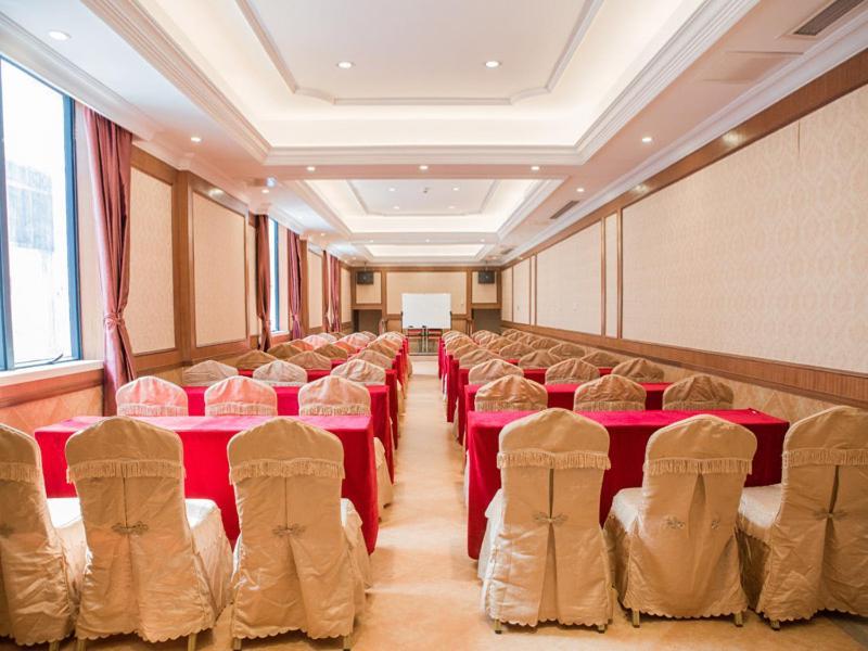 Vienna Classic Hotel Qingyuan Taihe Ancient Cave Scenic Area Kültér fotó