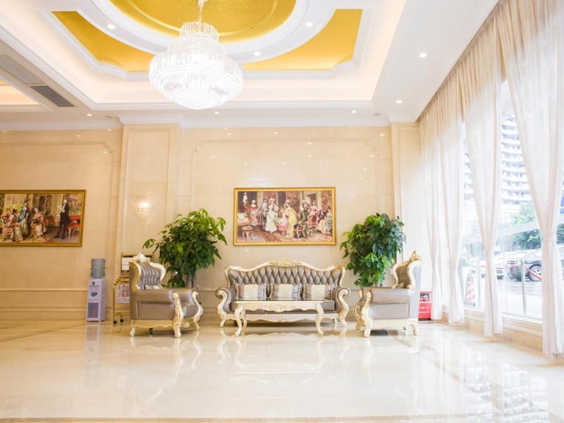 Vienna Classic Hotel Qingyuan Taihe Ancient Cave Scenic Area Kültér fotó