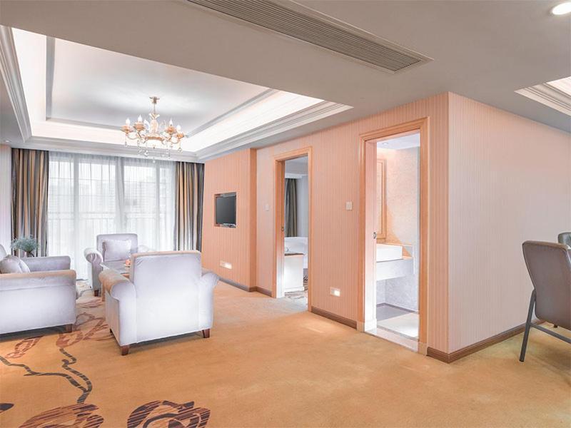 Vienna Classic Hotel Qingyuan Taihe Ancient Cave Scenic Area Kültér fotó