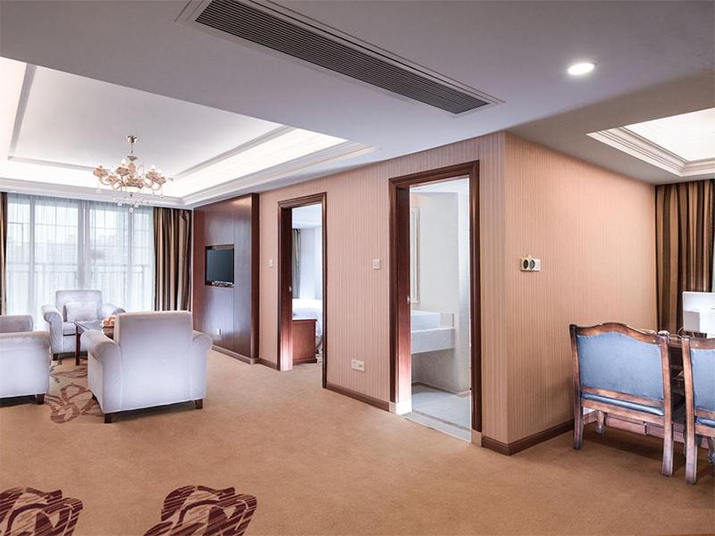 Vienna Classic Hotel Qingyuan Taihe Ancient Cave Scenic Area Kültér fotó