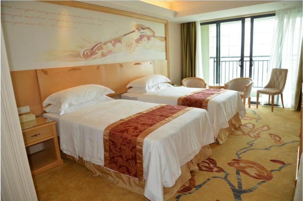 Vienna Classic Hotel Qingyuan Taihe Ancient Cave Scenic Area Kültér fotó