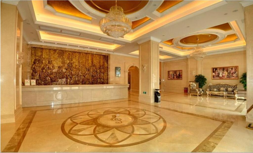 Vienna Classic Hotel Qingyuan Taihe Ancient Cave Scenic Area Kültér fotó